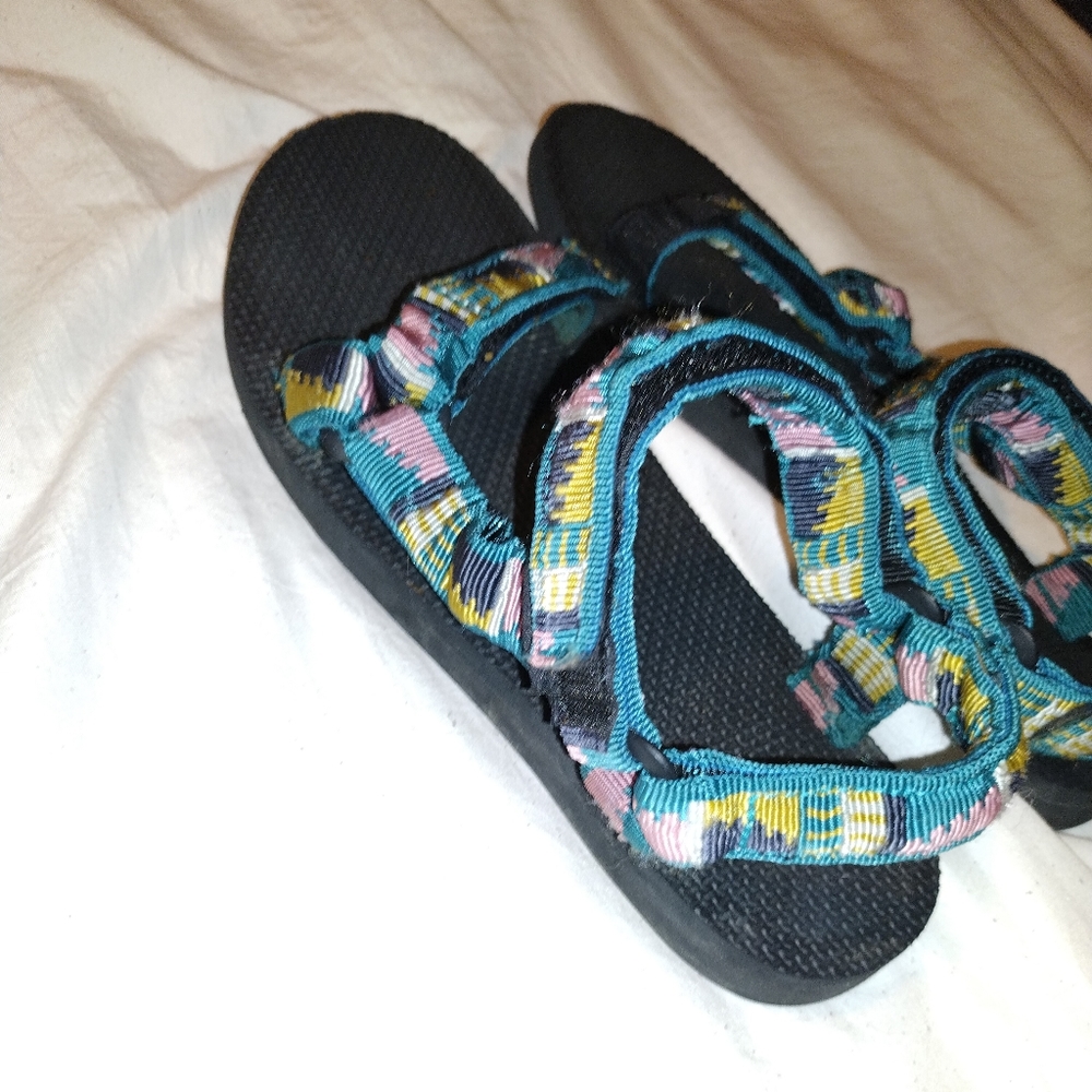 teva original universal sandal Size 9 Women's 1003987.Tribal Aztec vibe - Picture 4 of 9